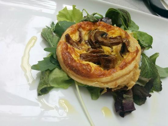 Museum Cafe. Penny Guggenheim Collection